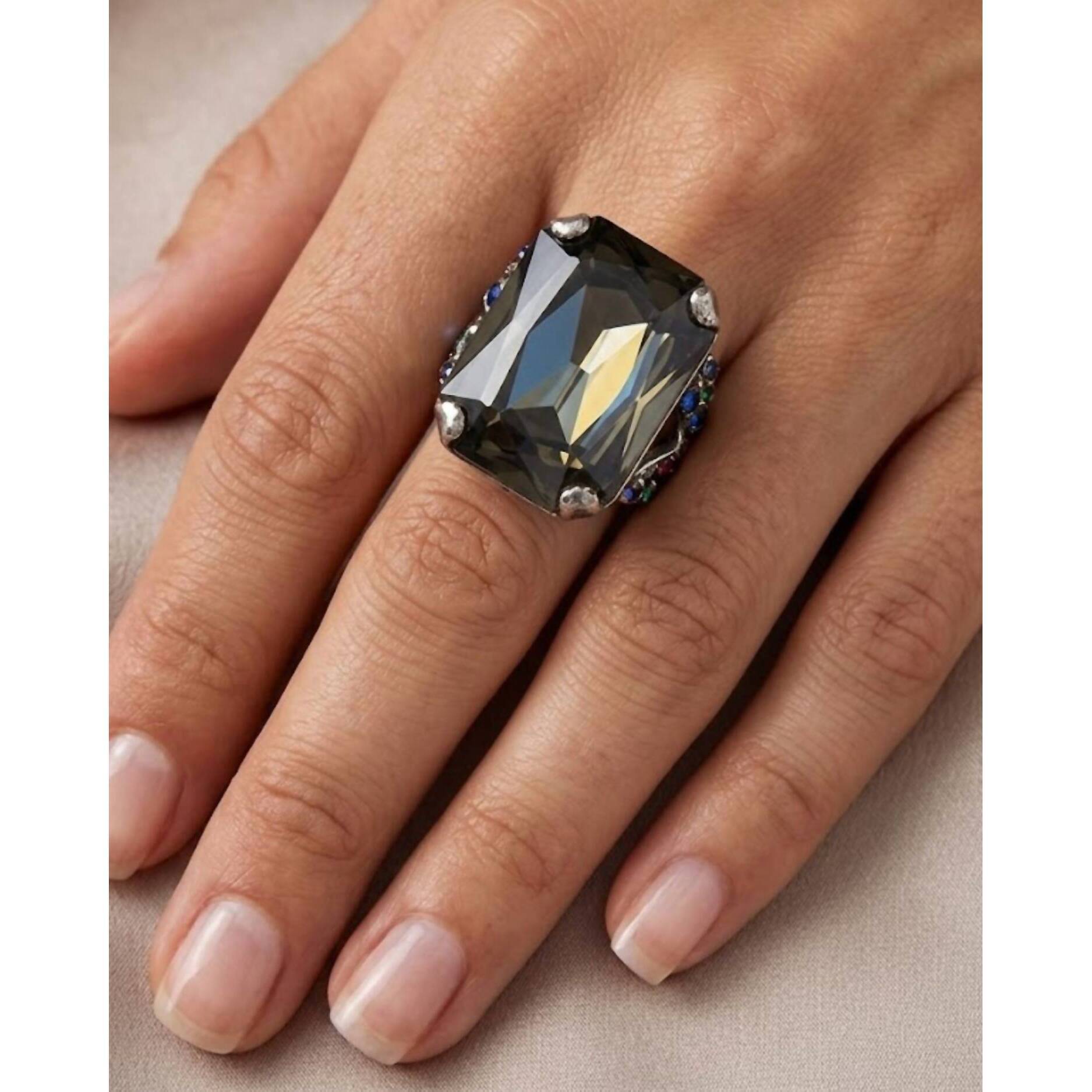 New Mariana Womens Hematite Ring In Silver 47$